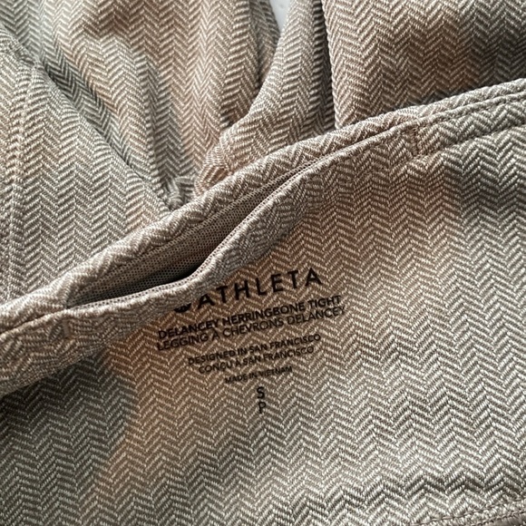 Athleta Delancey herringbone tight leggings, Chevron size small petite - Picture 10 of 13